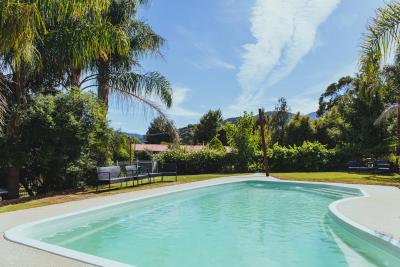 Dartmouth Motor Inn - Accommodation QLD 1