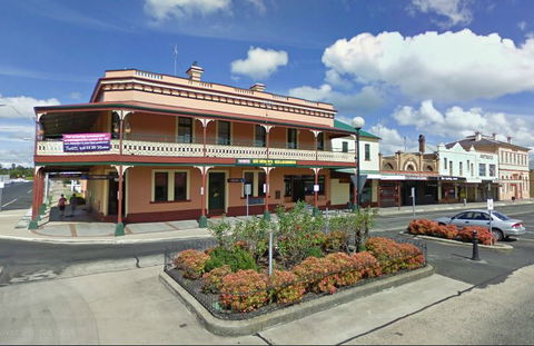 Murrumbidgee Hotel - Accommodation QLD 0