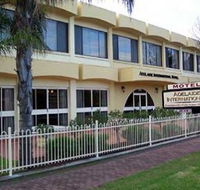 Adelaide International - Accommodation QLD