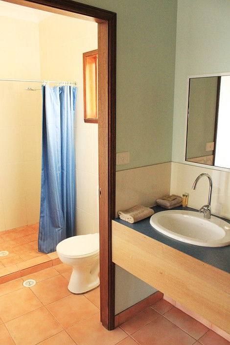 Catalina Motel Lake Macquarie - Accommodation QLD 3