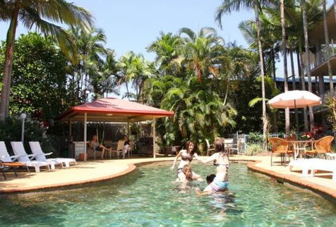 Cairns Reef Apartments And Motels - Accommodation QLD 1