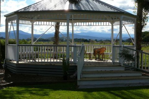 Happydays Accommodation Motor Inn - Accommodation QLD 8