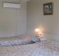 Cobden Roadhouse Motel - Accommodation QLD