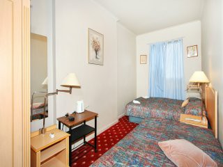 AUSSIE LODGE  - Accommodation QLD 0