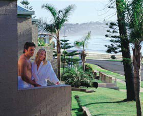 Fishermans Paradise NSW Accommodation QLD