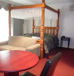 Sanctuary House Resort Motel - Healesville - Accommodation QLD 2