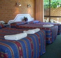 Golden Chain Port O'Call Motel - Accommodation QLD