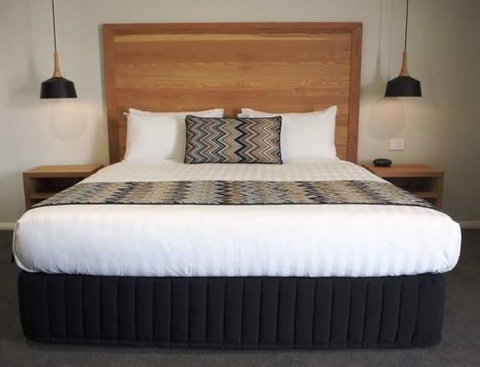 Euston Motel - Accommodation QLD 0