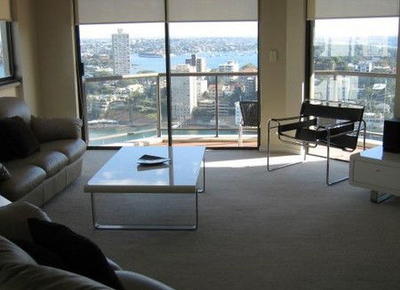 Kirribilli Village Apartments - Accommodation QLD 4