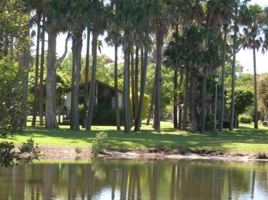 Lanis Holiday Island - Accommodation QLD 0