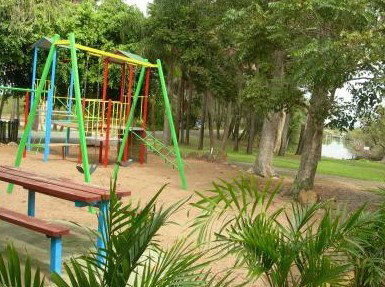 Lanis Holiday Island - Accommodation QLD 4