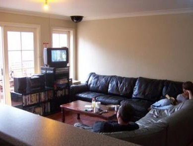 Balmain Backpackers - Accommodation QLD 1