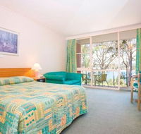 Bay Waters - Accommodation QLD