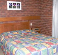 Two Rivers Motel - Accommodation QLD