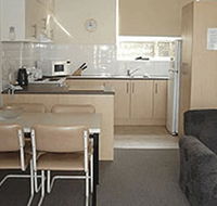 Glenelg Holiday Apartments-Corfu - Accommodation QLD