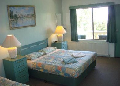 Jindy Inn - Accommodation QLD 4