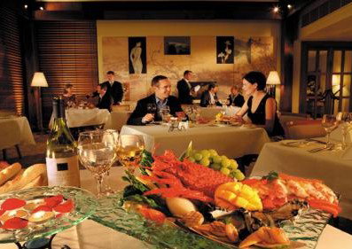 Cypress Lakes Resort - Accommodation QLD 4
