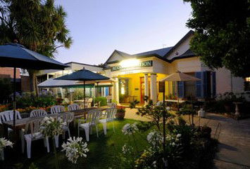 Cambrai Backpackers - Accommodation QLD 2