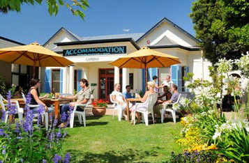 Cambrai Backpackers - Accommodation QLD 3