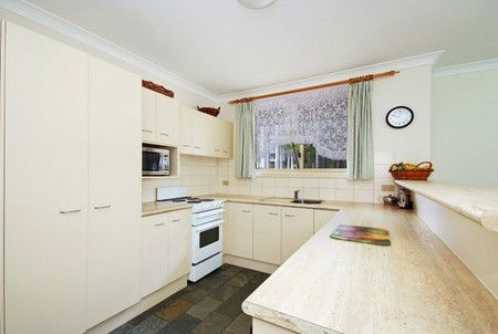 Beaches Serviced Apartments - Accommodation QLD 1