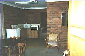 Tabourie Lake Motor Inn Resort - Accommodation QLD 1