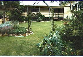 Tabourie Lake Motor Inn Resort - Accommodation QLD 3