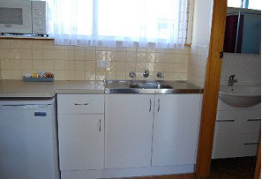 Coastal Comfort Motel - Accommodation QLD 2