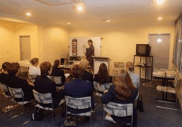 The Lighthouse Hotel - Accommodation QLD 3