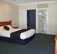 Breakout Motor Inn - Accommodation QLD
