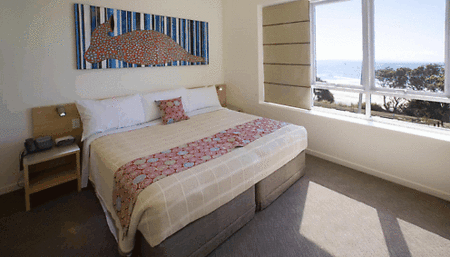 Stradbroke Island Beach Hotel - Accommodation QLD