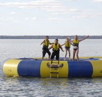 Lake Bonney Holiday Park - Accommodation QLD