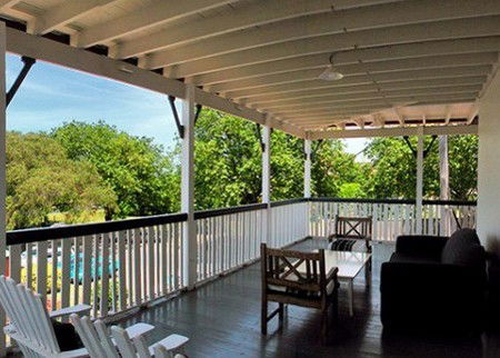 Athelstane House - Accommodation QLD 3