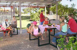 Tuncurry Sunset Motel - Accommodation QLD 1