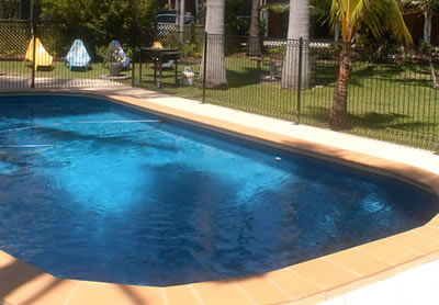 Apartments @ Toolooa Gardens Motel - Accommodation QLD 2