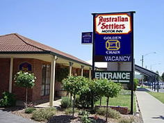 Australian Settlers Motor Inn - Accommodation QLD 2