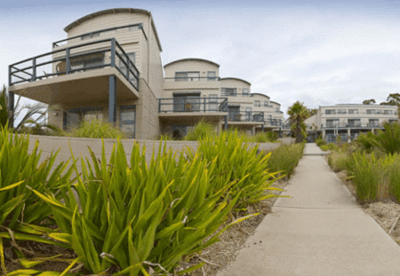 Corrigans Cove Apartments - Accommodation QLD