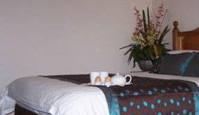 Best Western Ambassador Motor Inn - Accommodation QLD 0