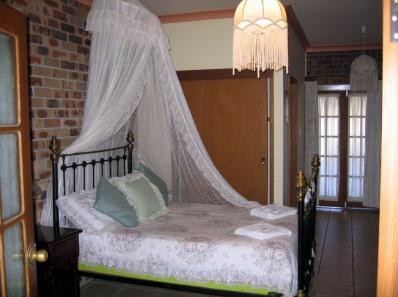 Ettalong Beach Tourist Resort - Accommodation QLD 1