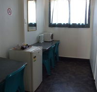 Cool Palms Motel - Accommodation QLD