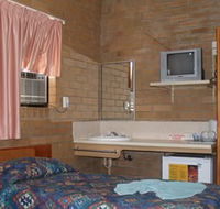 Ascot Budget Inn - Accommodation QLD