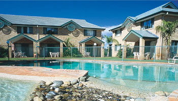 Aqua Villa Resort - Accommodation QLD 1