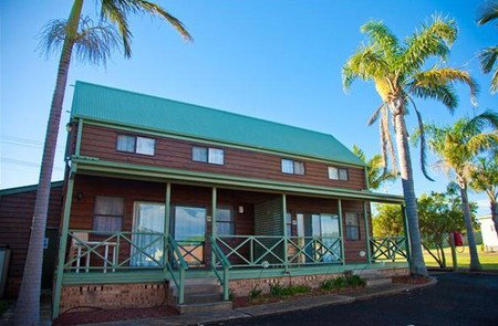 Beach Haven - Accommodation QLD 0
