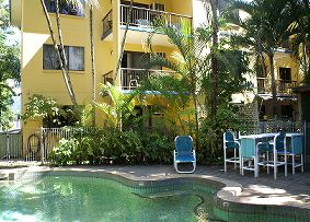 Palms At Trinity - Accommodation QLD 2