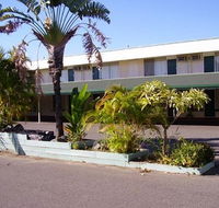 Ambassador Motel - Accommodation QLD