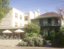 Magnolia Court Boutique Hotel - Accommodation QLD 0