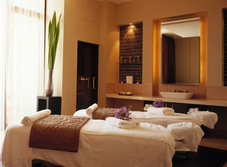 The Mansion Hotel - Accommodation QLD 0