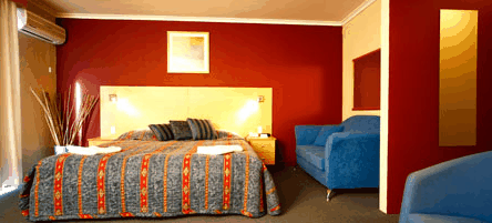 Ciloms Airport Lodge - Accommodation QLD