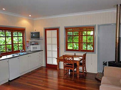 Allumbah Pocket Cottages - Accommodation QLD 2