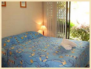 Apollo Jewel Beachfront Apartments - Accommodation QLD 4
