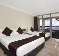 Waters Edge Country Comfort - Accommodation QLD